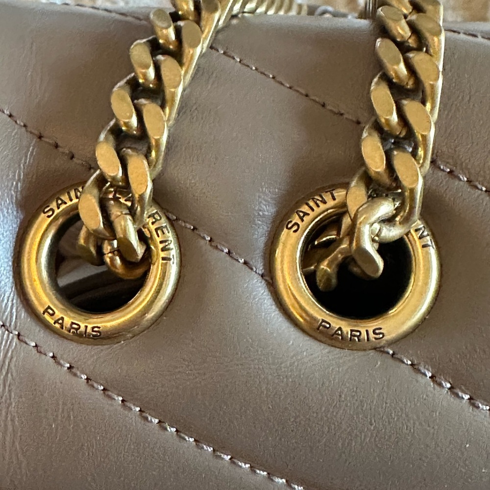 Yves Saint Laurent Tan LouLou Quilted Bag - Picture 2 of 16